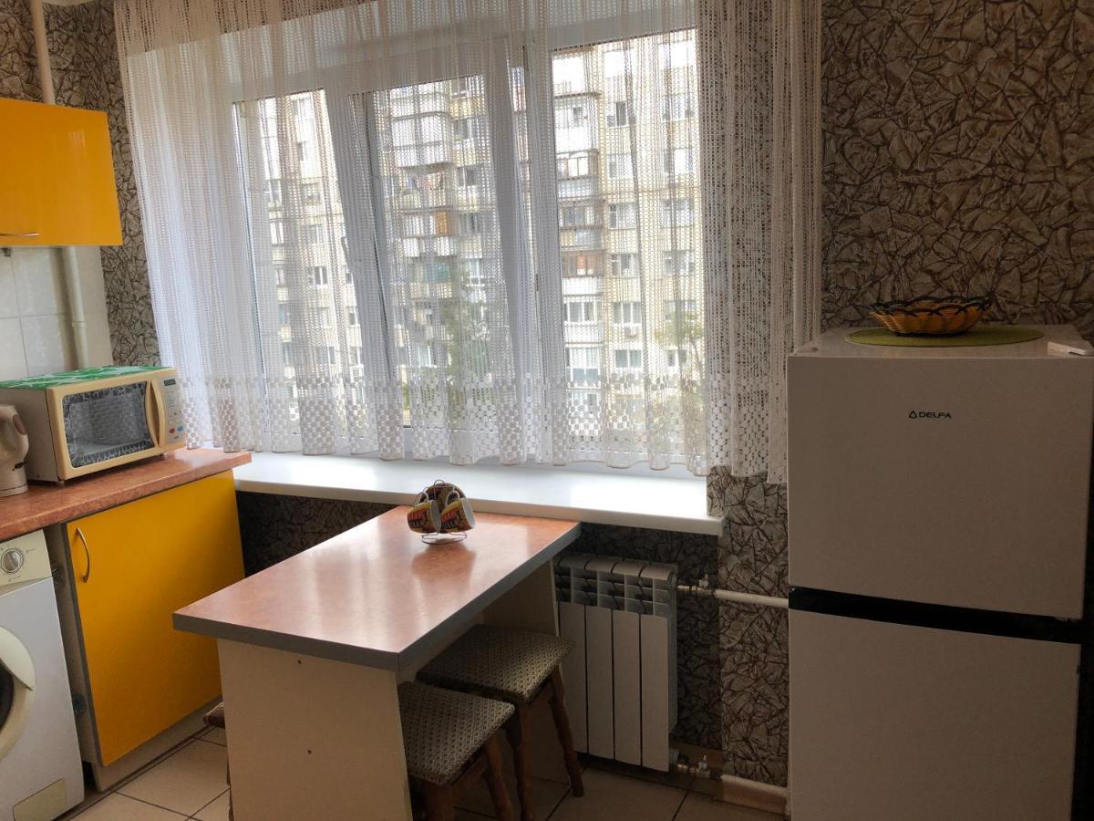 Daily Rent On Bogdana Gavrilishina 10 كييف