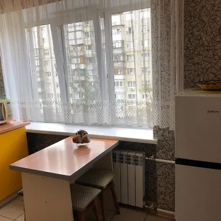 Kyiv Daily Rent Apartments On Bogdana Gavrilishina 10 المظهر الخارجي الصورة