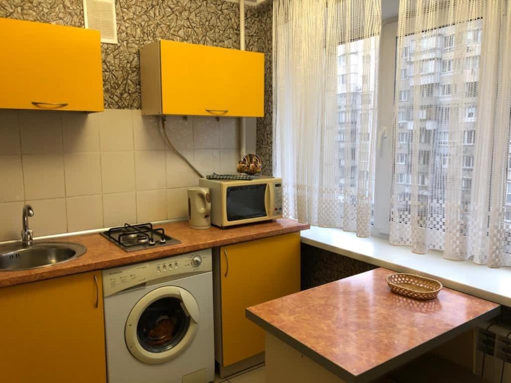 Daily Rent On Bogdana Gavrilishina 10 * Kyiv